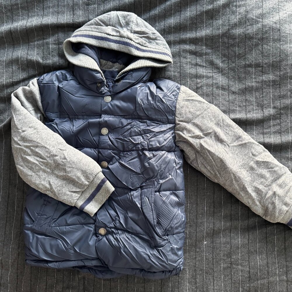 Gap Kids Puffer Jacket with Hood Size Small